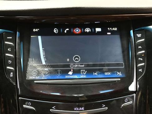 Used 2019 Cadillac Escalade Luxury AWD/4WD image 40