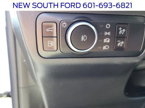 New 2025 Ford Escape SE image 20