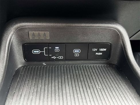 Used 2024 Hyundai Kona SEL image 24