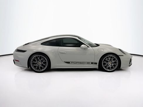 Certified 2026 Porsche 911 Carrera RWD image 8