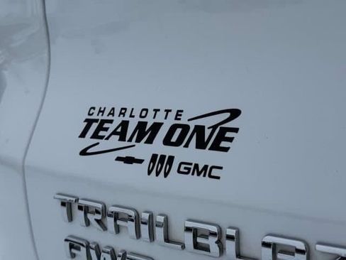 Used 2025 Chevrolet TrailBlazer LT image 30