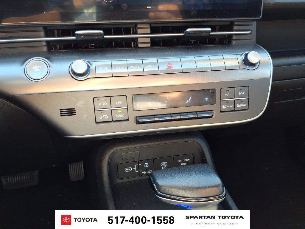 Used 2024 Hyundai Kona SEL AWD/4WD image 22