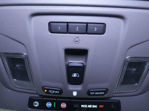 Used 2019 Chevrolet Silverado 1500 LT Trail Boss image 43