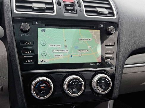 Used 2018 Subaru Forester 2.5i Limited w/ Popular Package #3B image 17