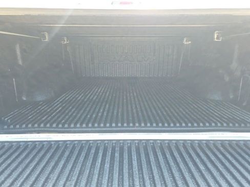 Used 2021 RAM 1500 Big Horn image 8