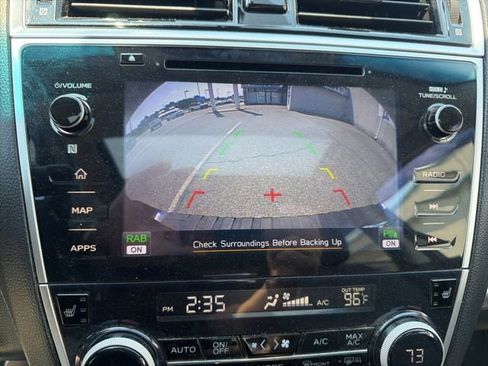 Used 2018 Subaru Outback 2.5i Limited AWD/4WD image 10