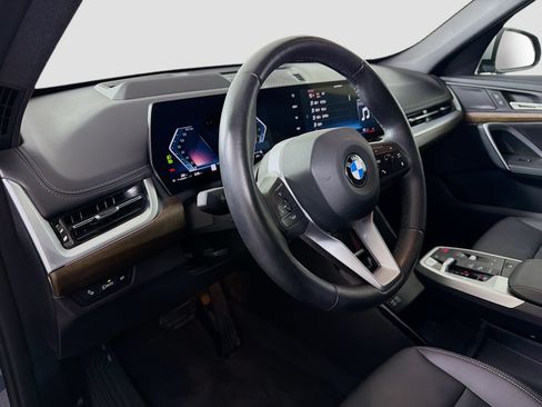 Used 2024 BMW X1 xDrive28i w/ Technology Package AWD/4WD image 10