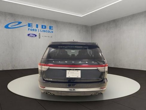 Certified 2023 Lincoln Aviator AWD w/ Premium Package image 9