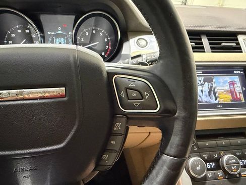 Used 2016 Land Rover Range Rover Evoque SE AWD/4WD image 15