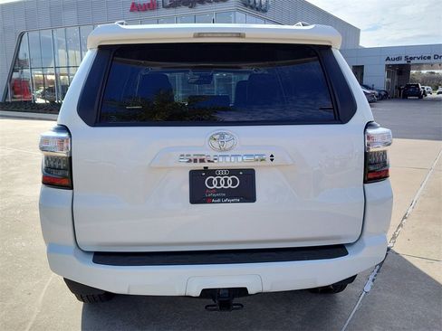 Used 2023 Toyota 4Runner SR5 Premium image 7