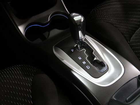 Used 2019 Dodge Journey SE w/ Blacktop Package image 12