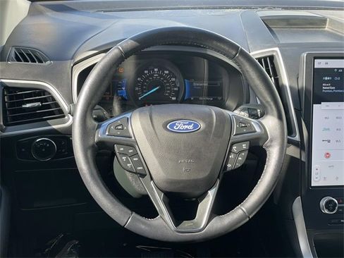 Certified 2023 Ford Edge SEL w/ Convenience Package image 8
