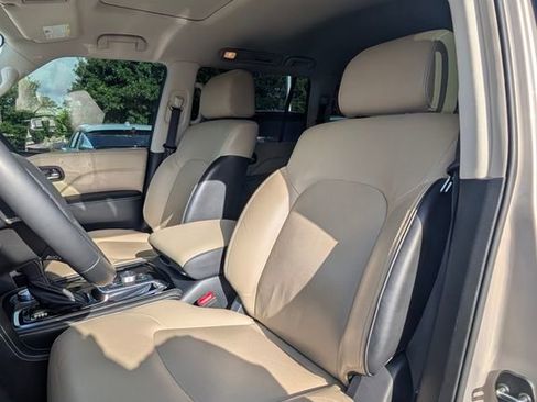 Used 2022 INFINITI QX80 Premium Select w/ Cargo Package AWD/4WD image 6