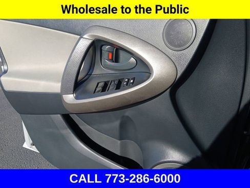 Used 2011 Toyota RAV4 4WD image 16