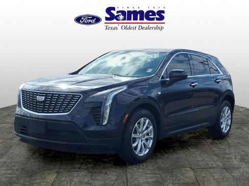 Used 2020 Cadillac XT4 Luxury FWD image 3