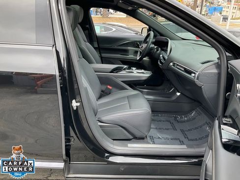 Used 2024 Cadillac Lyriq Sport RWD image 60