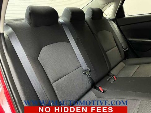 Used 2022 Kia Forte LXS image 18