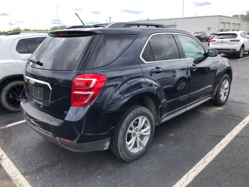 Used 2017 Chevrolet Equinox LT w/ Convenience Package AWD/4WD image 4