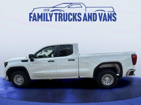 Used 2023 GMC Sierra 1500 Pro w/ Pro Value Package AWD/4WD image 2