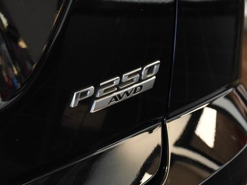 Used 2020 Jaguar E-PACE SE AWD/4WD image 16