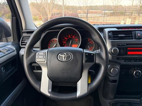 Used 2010 Toyota 4Runner SR5 image 20