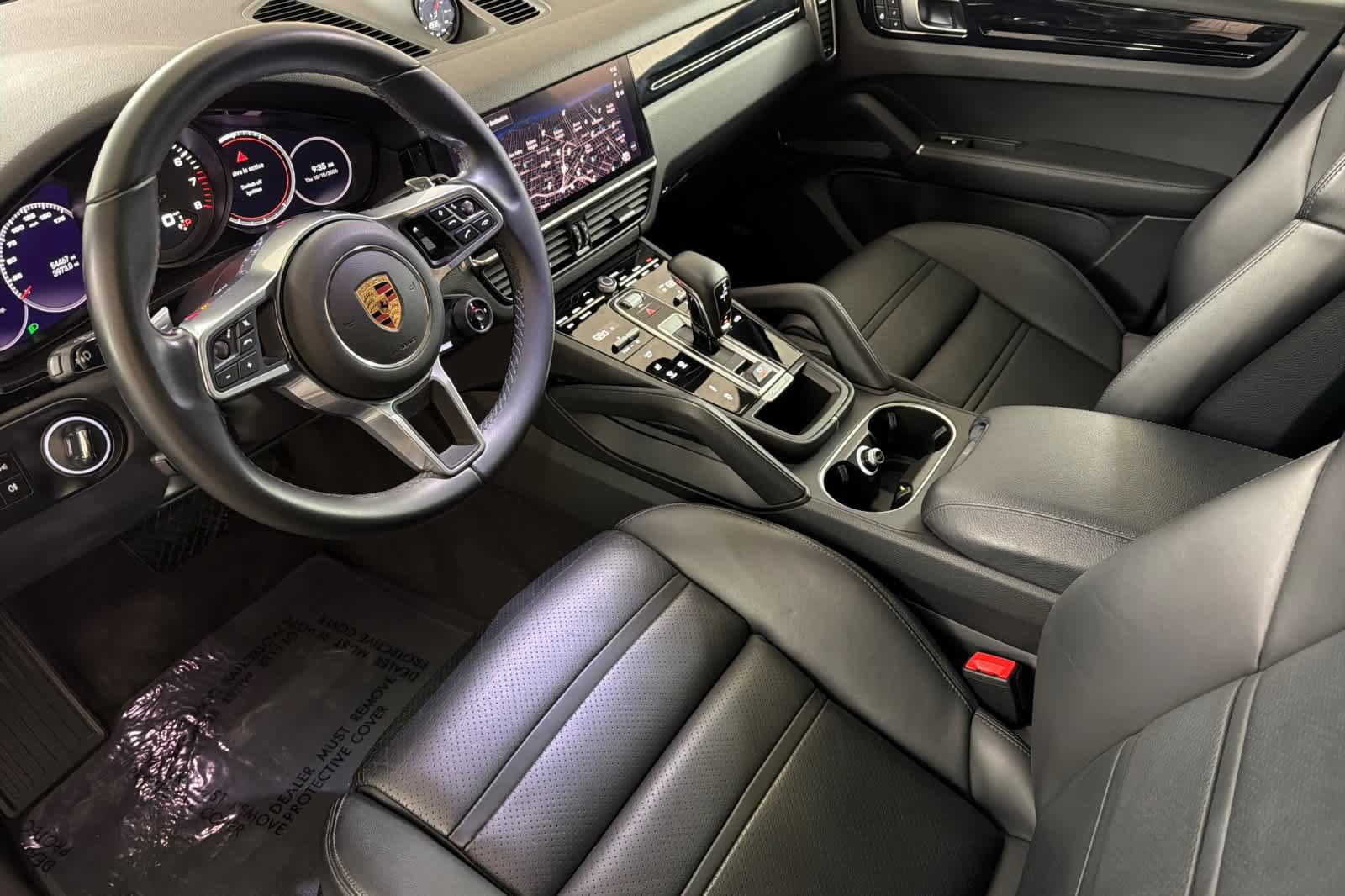 Used 2022 Porsche Cayenne Coupe AWD/4WD image 11
