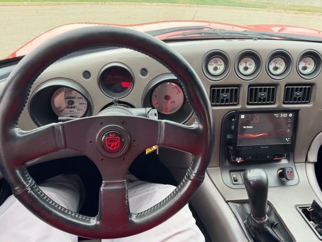 Used 1994 Dodge Viper RT/10 RWD image 7