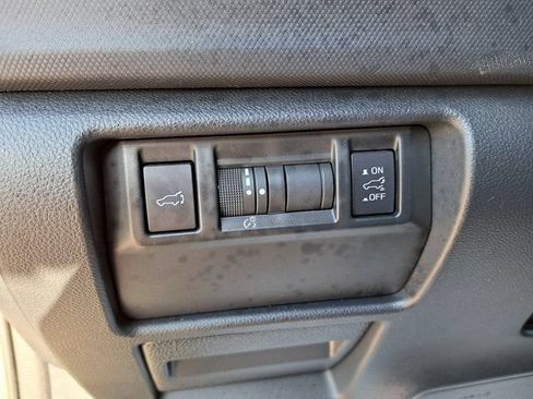 Used 2025 Subaru Forester Limited w/ Popular Package #1 AWD/4WD image 13