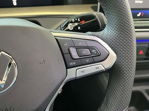 New 2026 Volkswagen Tiguan SE R-Line AWD/4WD image 21