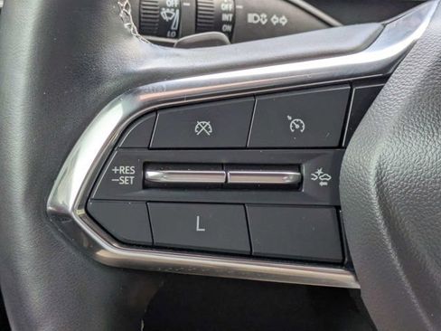 Used 2024 Chevrolet Traverse Z71 AWD/4WD image 28