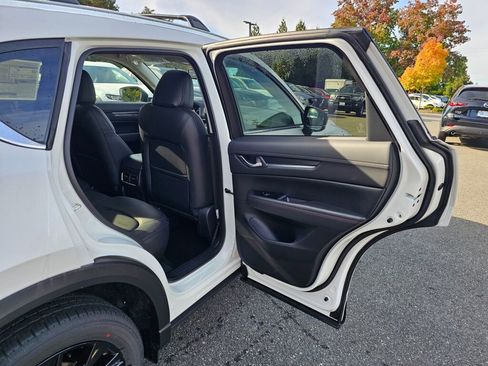 New 2025 MAZDA CX-5 Carbon Edition image 26