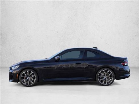 Used 2024 BMW 230i Coupe w/ Premium Package RWD image 4
