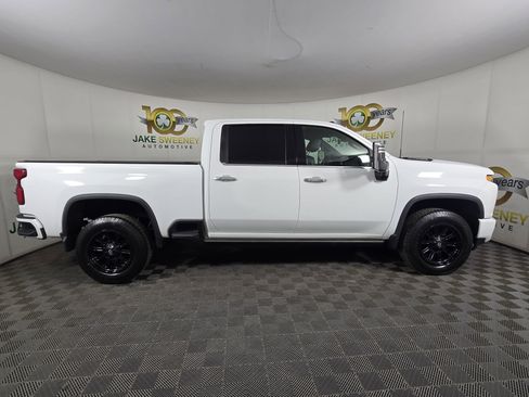 Used 2021 Chevrolet Silverado 3500 High Country w/ Z71 Off-Road Package image 10