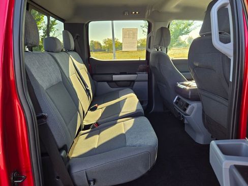 Used 2022 Ford F150 XLT w/ Equipment Group 302A High image 11