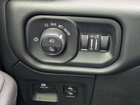 New 2026 RAM 1500 Big Horn AWD/4WD image 25