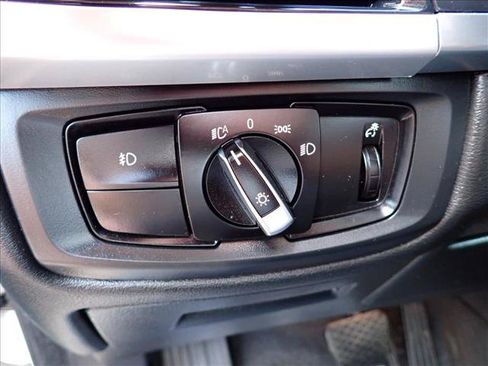 Used 2015 BMW X5 xDrive50i AWD/4WD image 18