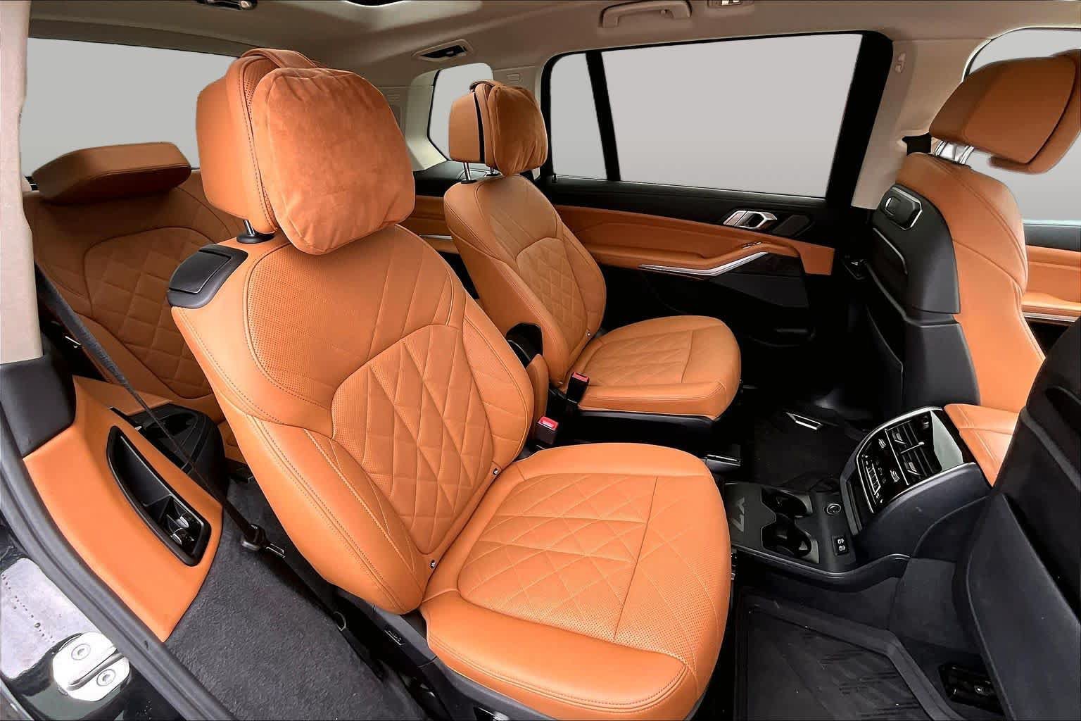 Used 2023 BMW X7 xDrive40i w/ Premium Package AWD/4WD image 20