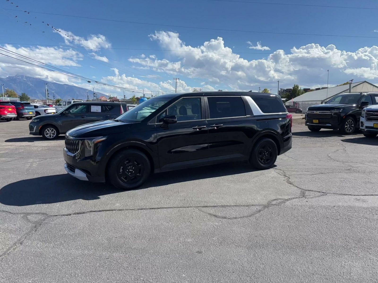 Used 2026 Kia Carnival FWD image 7