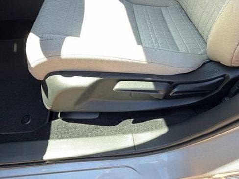 New 2027 Honda HR-V LX image 21