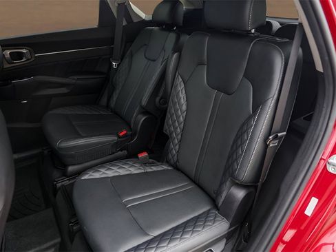 Used 2022 Kia Sorento SX Prestige image 25