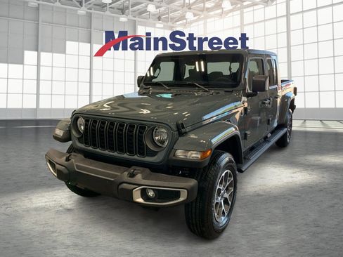 New 2025 Jeep Gladiator Sport image 1