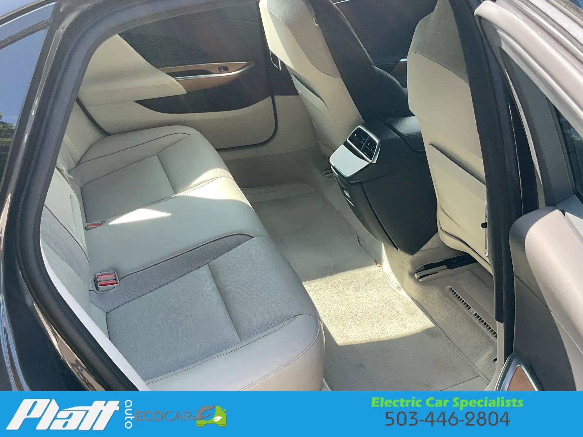 Used 2024 Lucid Air Touring AWD/4WD image 42