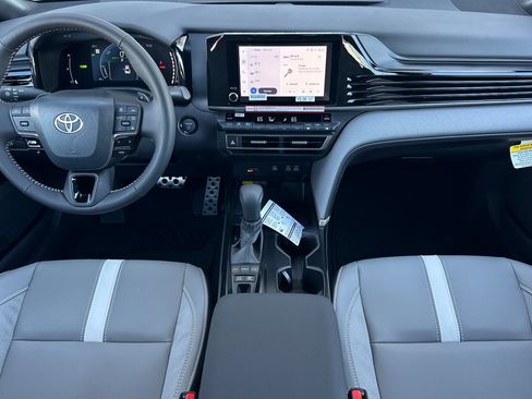 Certified 2026 Toyota Camry SE image 13