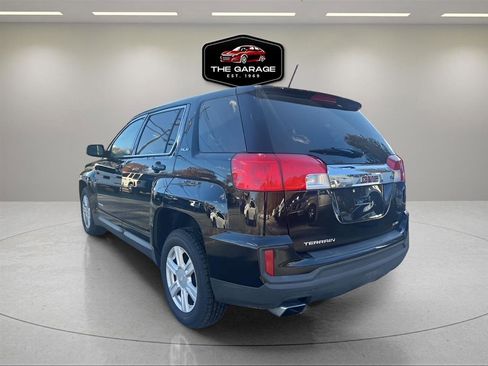 Used 2016 GMC Terrain SLE image 2