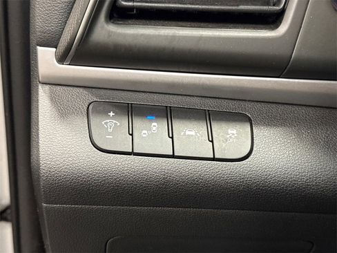 Used 2019 Hyundai Elantra SEL w/ Cargo Package image 22