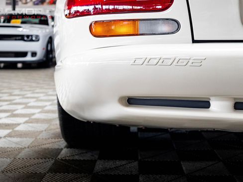 Used 1996 Dodge Viper RT/10 image 39
