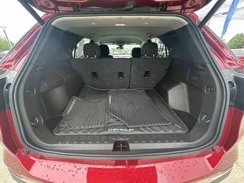 Used 2020 Chevrolet Equinox LT w/ Driver Convenience Package AWD/4WD image 28