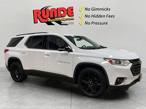 Used 2019 Chevrolet Traverse LT w/ LPO, Blackout Package AWD/4WD image 8