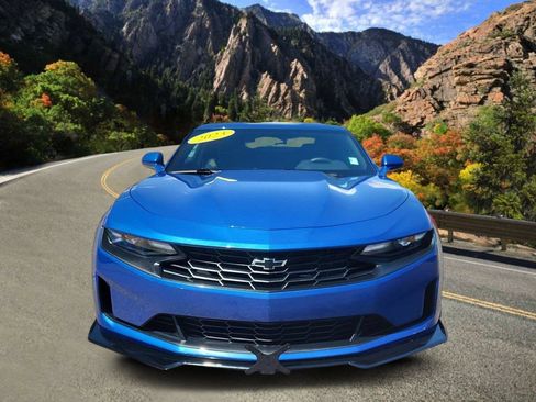 Used 2023 Chevrolet Camaro LT RWD image 6
