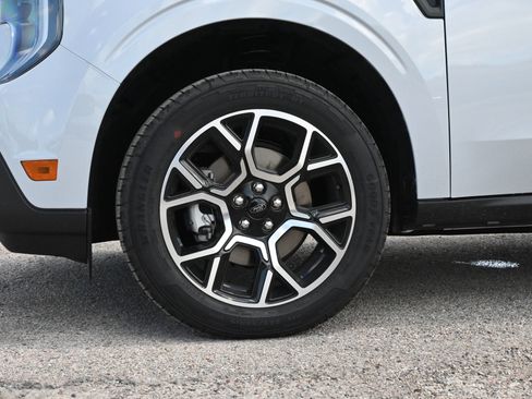 New 2026 Ford Maverick Lariat AWD/4WD image 26
